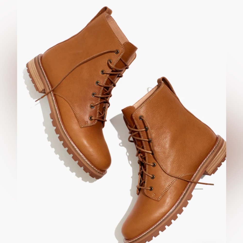 Madewell The Clair Lace-Up Boot in Leather English Saddle